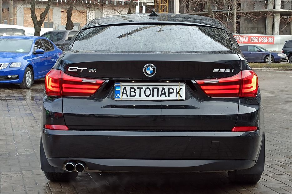 Продам BMW 528 i GT 2017 года в Днепре