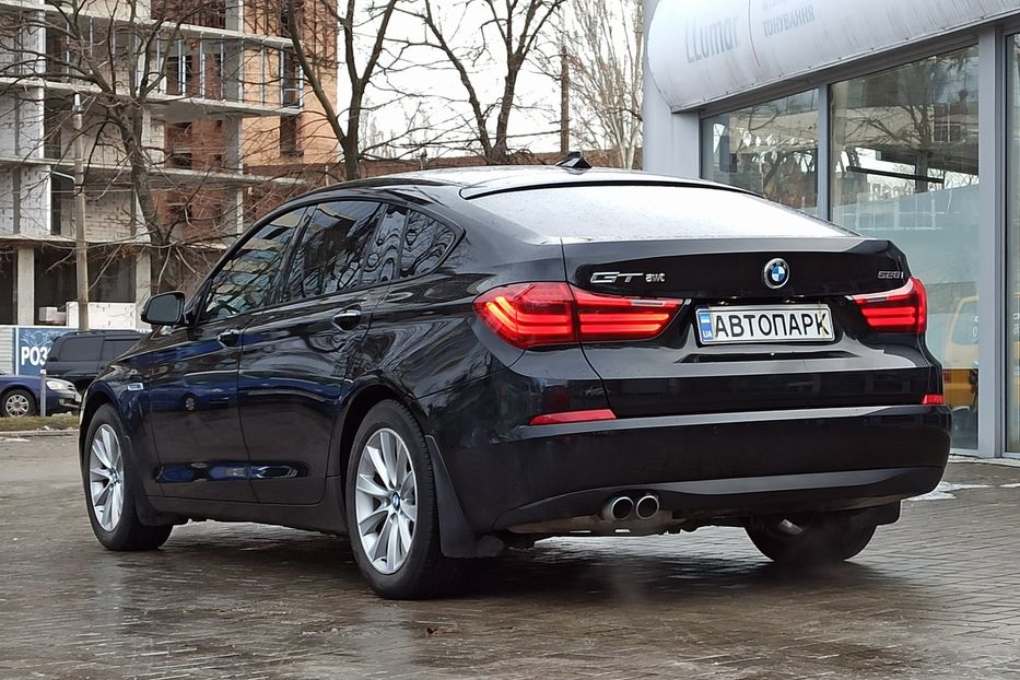 Продам BMW 528 i GT 2017 года в Днепре