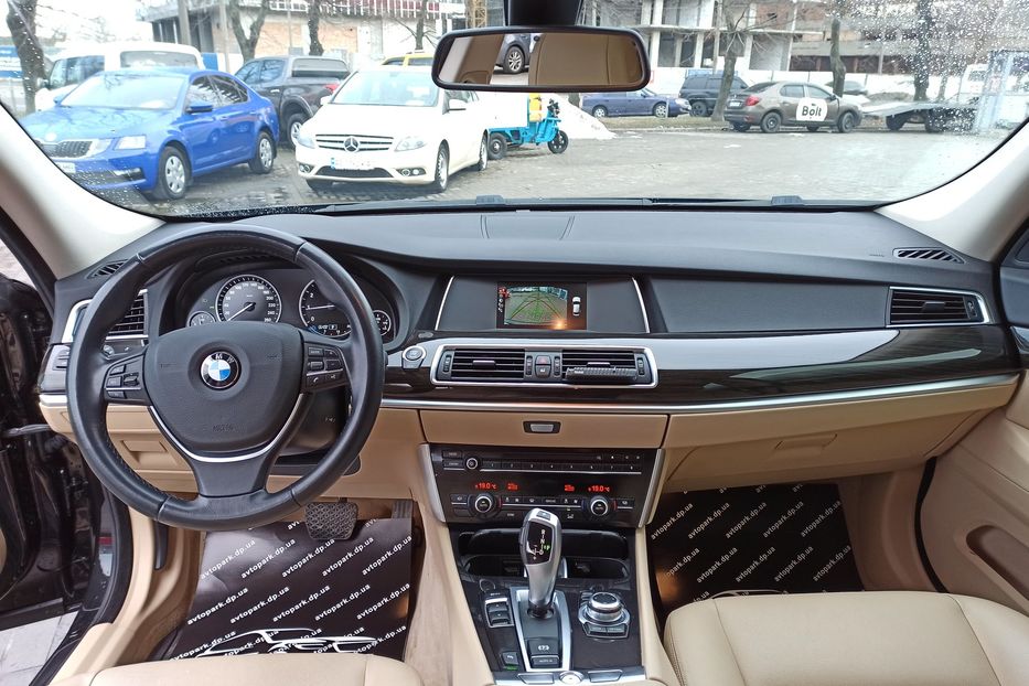 Продам BMW 528 i GT 2017 года в Днепре