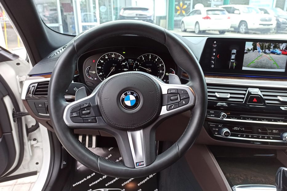 Продам BMW 540 2017 года в Днепре