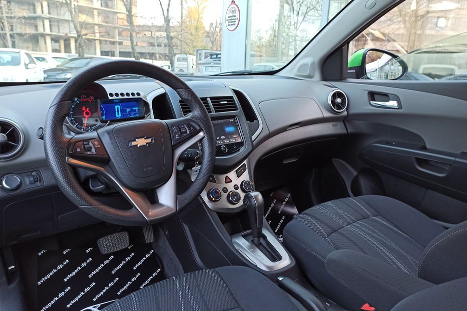 Продам Chevrolet Sonoma Sonic 2015 года в Днепре