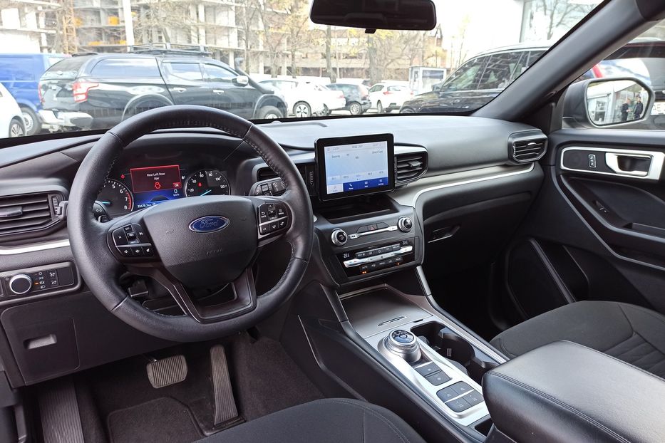 Продам Ford Explorer XLT 2019 года в Днепре