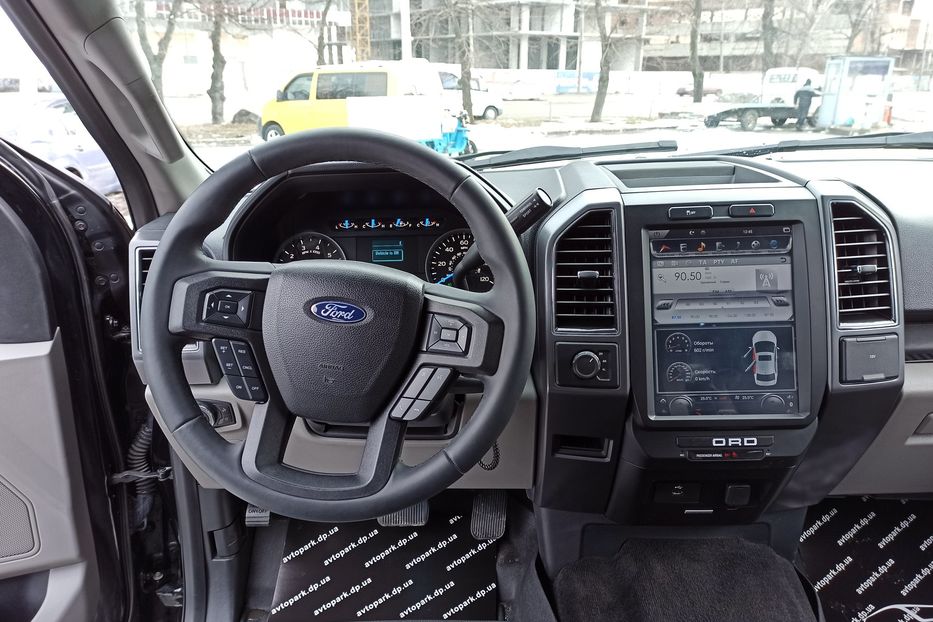 Продам Ford F-Series 150 XLT 2017 года в Днепре