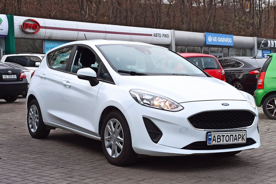 Продам Ford Fiesta 2018 года в Днепре