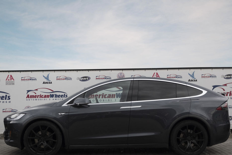 Продам Tesla Model X 75D 2016 года в Черновцах