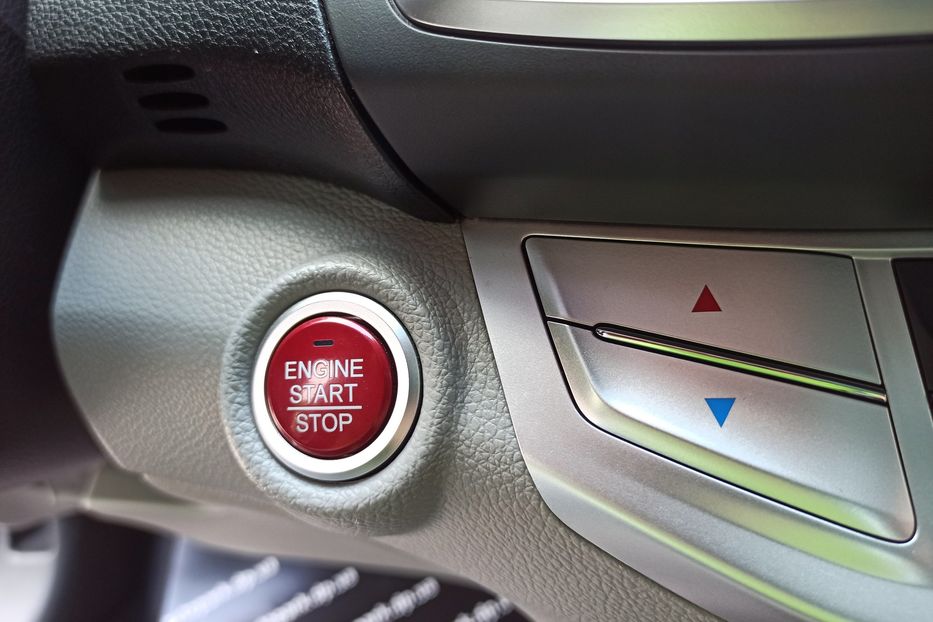 Продам Honda Accord EX 2015 года в Днепре