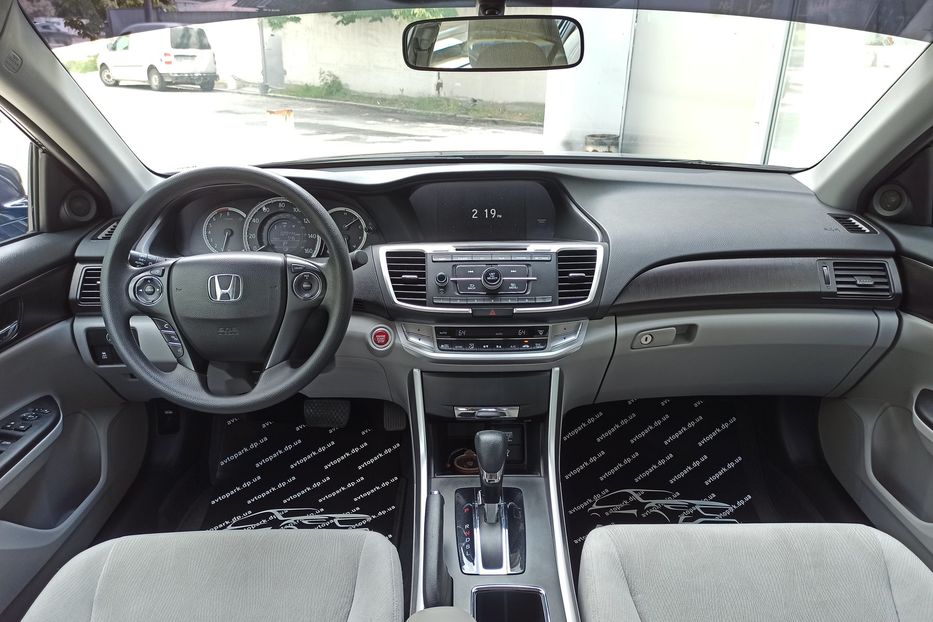 Продам Honda Accord EX 2015 года в Днепре