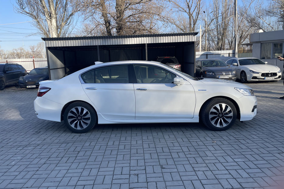 Продам Honda Accord Touring 2017 года в Днепре