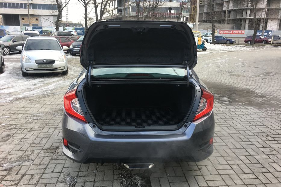 Продам Honda Civic SPORT 2020 года в Днепре