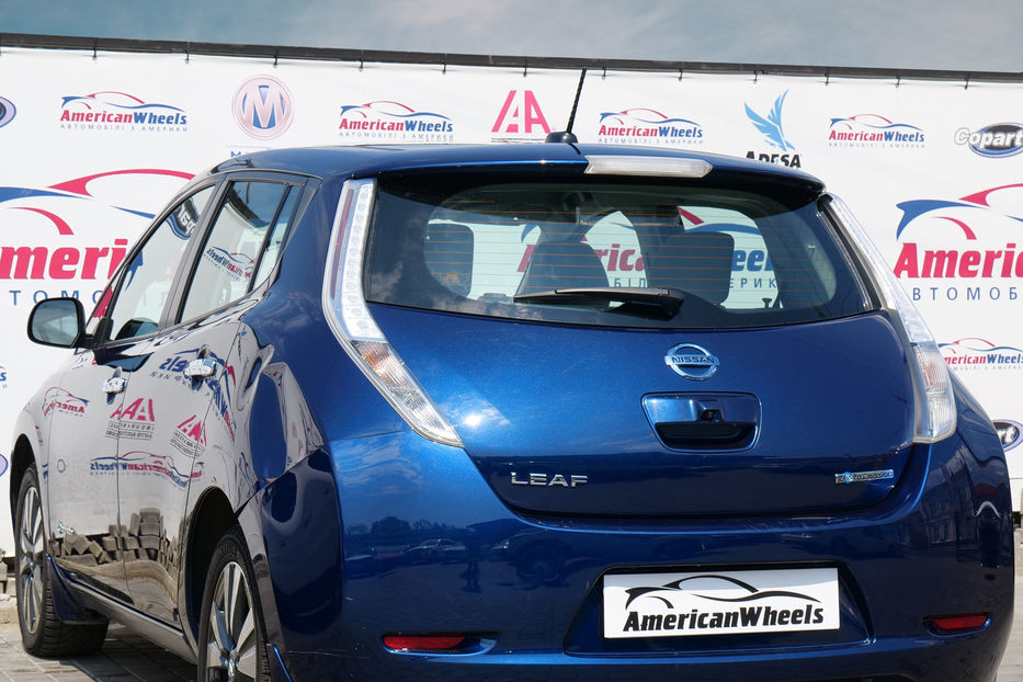 Продам Nissan Leaf SV 30 кВт 2016 года в Черновцах