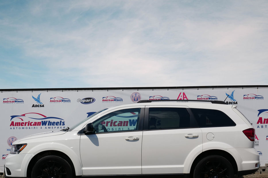 Продам Dodge Journey SXT 2015 года в Черновцах