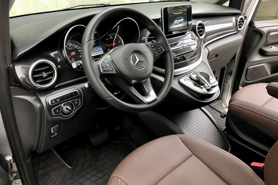 Продам Mercedes-Benz V-Class 220 4Matik 2016 года в Киеве