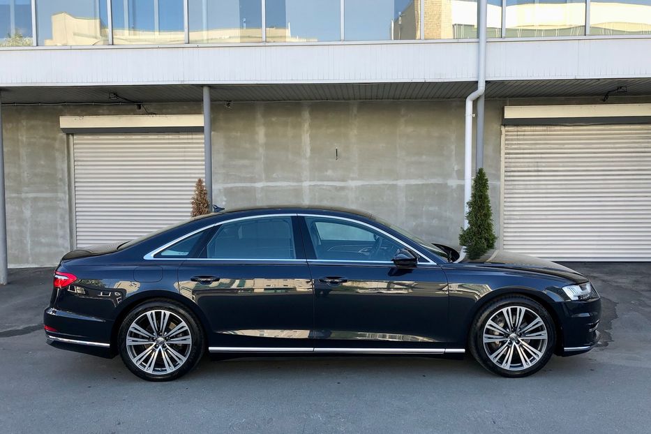 Продам Audi A8 50TDI 2018 года в Киеве