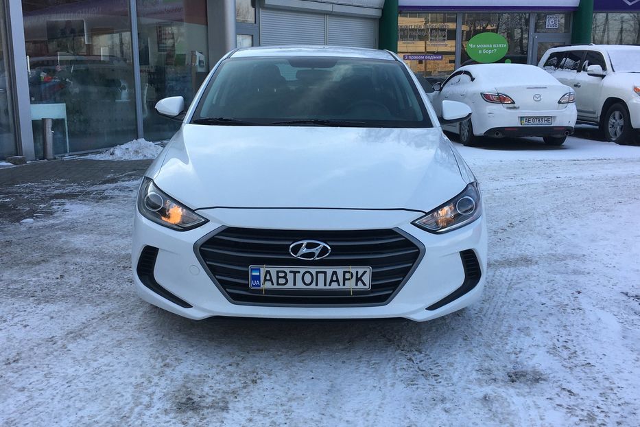 Продам Hyundai Elantra SEL 2018 года в Днепре