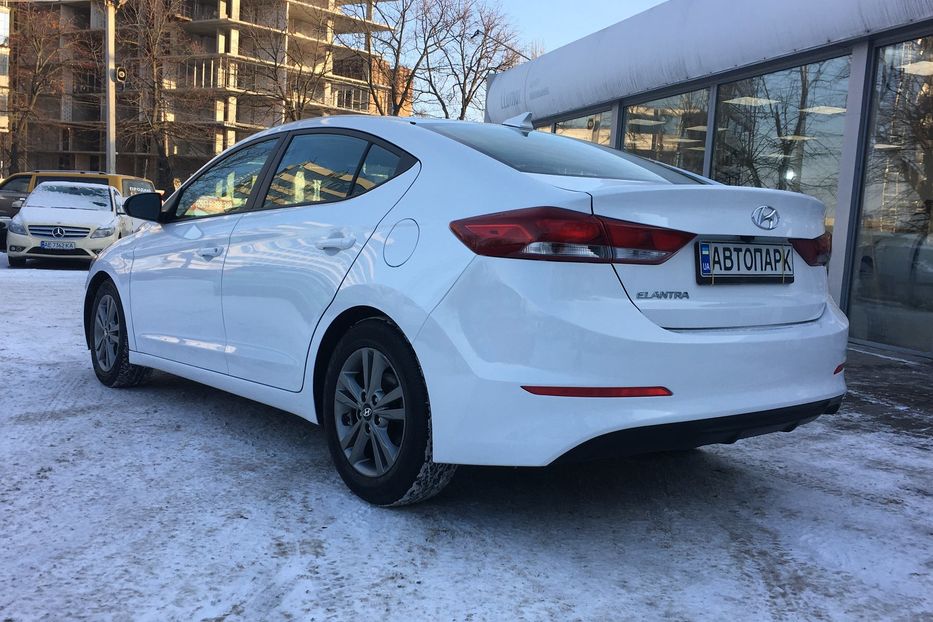 Продам Hyundai Elantra SEL 2018 года в Днепре