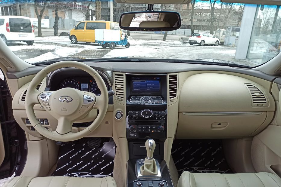 Продам Infiniti FX 35 AWD 2011 года в Днепре