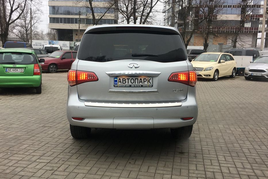 Продам Infiniti QX80 2016 года в Днепре