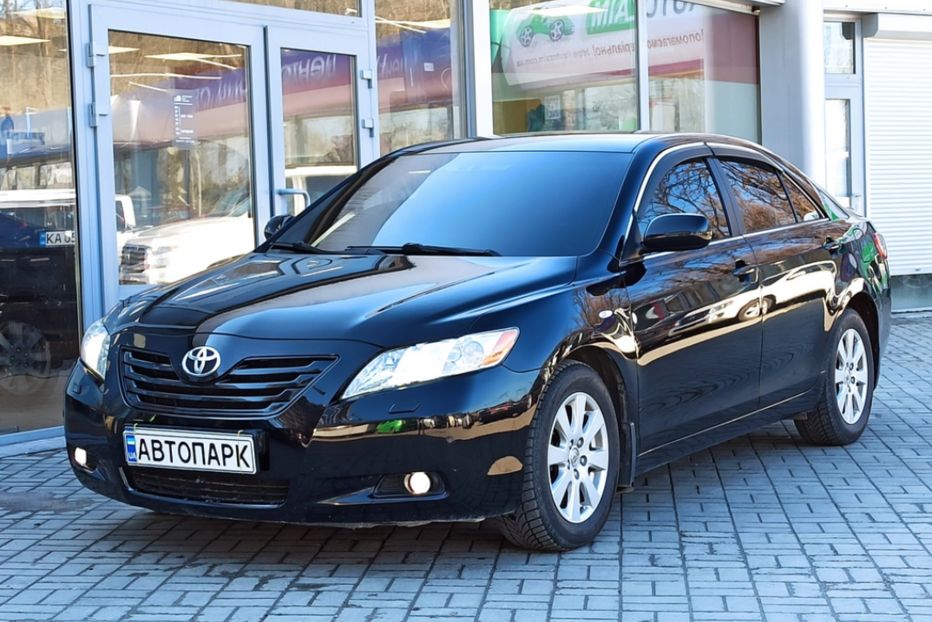 Продам Toyota Camry 2008 года в Днепре