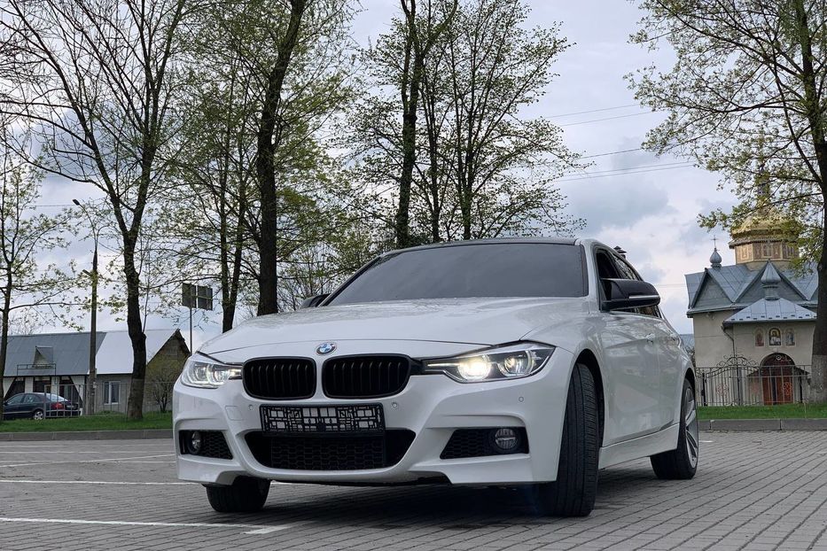 Продам BMW 330 M Sport 2017 года в Ивано-Франковске