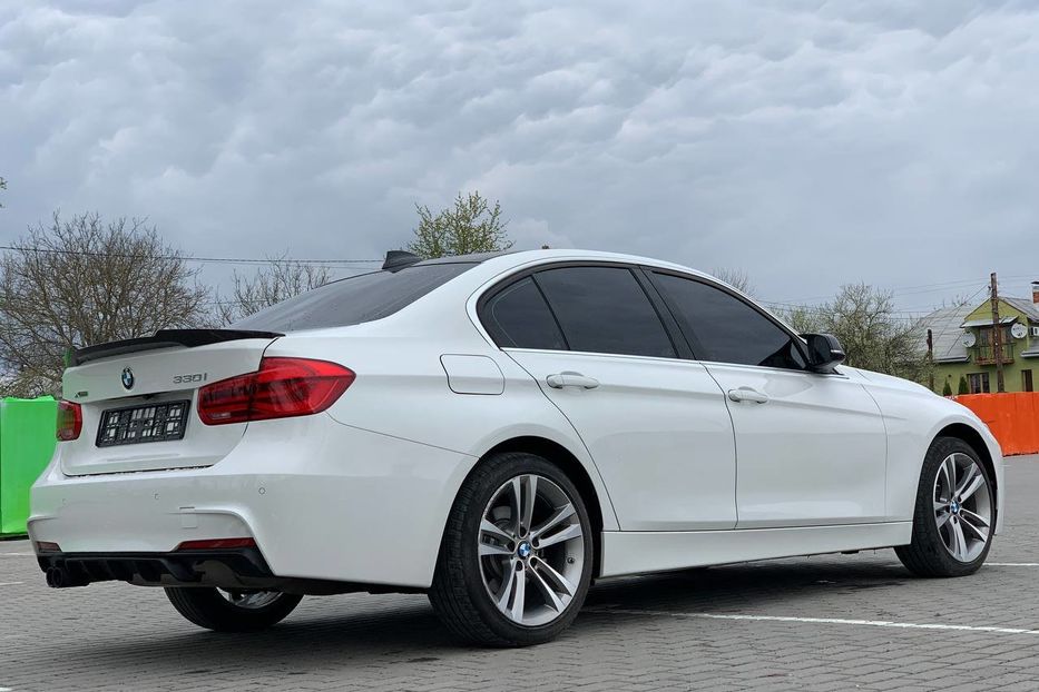 Продам BMW 330 M Sport 2017 года в Ивано-Франковске