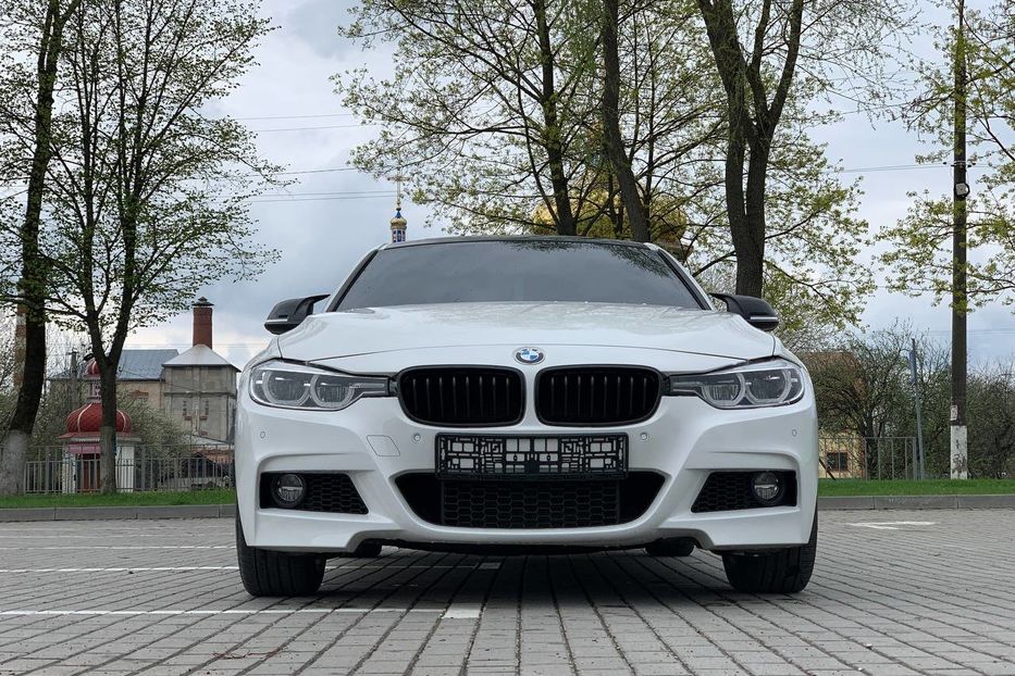 Продам BMW 330 M Sport 2017 года в Ивано-Франковске