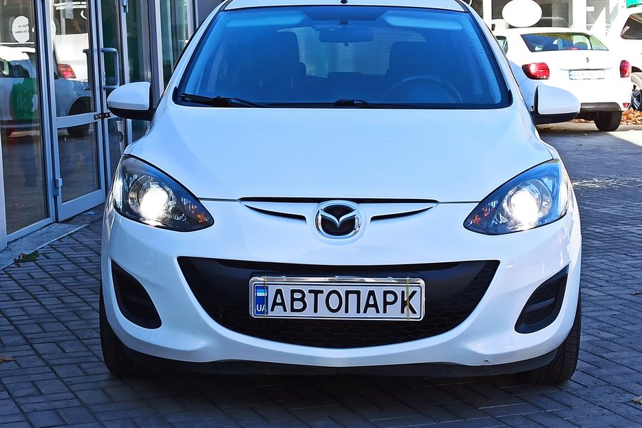 Продам Mazda 2 2013 года в Днепре