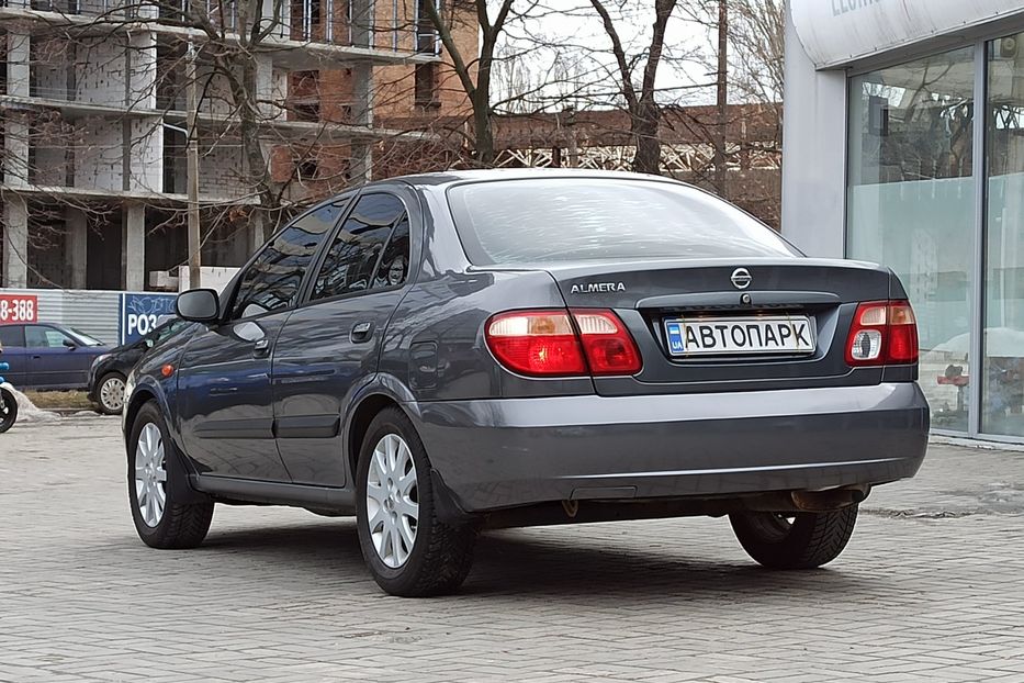 Продам Nissan Almera 2003 года в Днепре