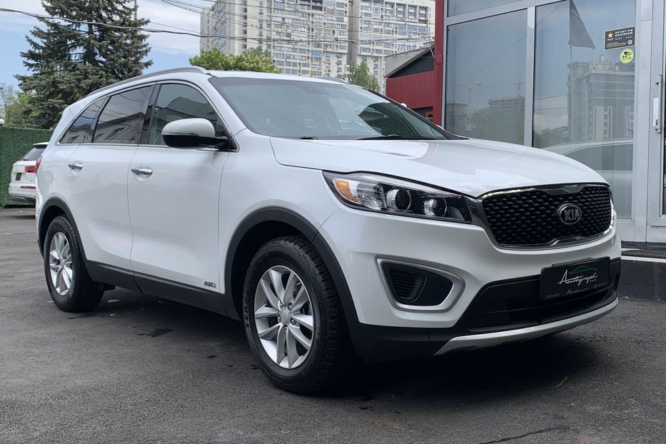 Продам Kia Sorento AWD 2015 года в Киеве