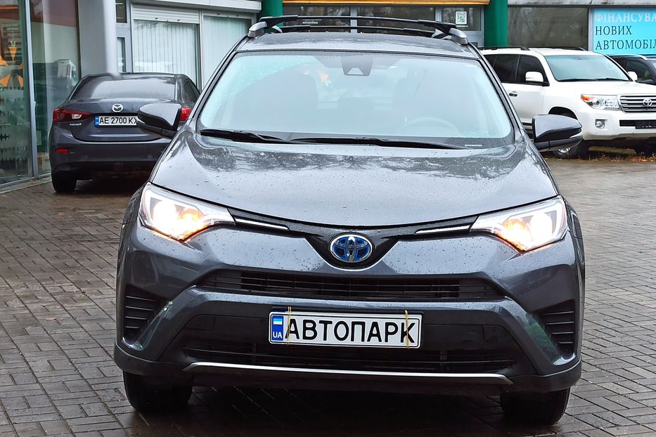 Продам Toyota Rav 4 Hybrid AWD  2017 года в Днепре