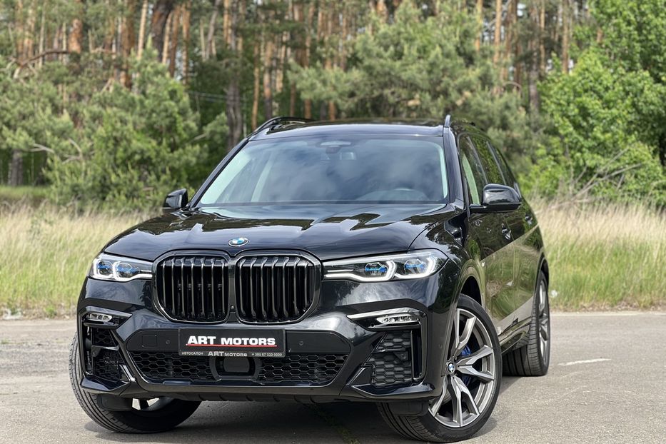 Продам BMW X7 M50D 2021 года в Киеве