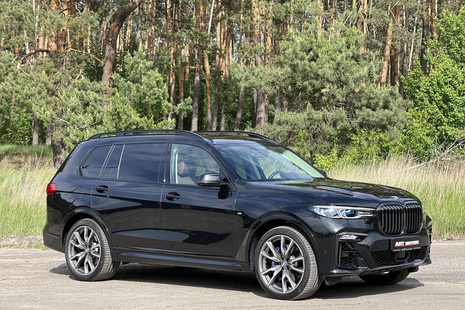 Продам BMW X7 M50D 2021 года в Киеве