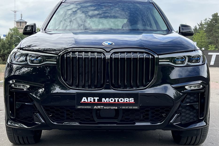 Продам BMW X7 M50D 2021 года в Киеве