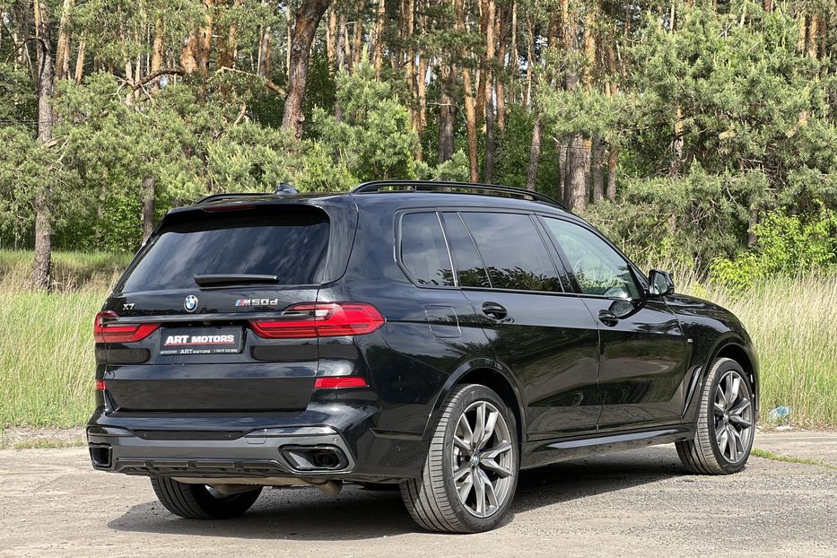 Продам BMW X7 M50D 2021 года в Киеве