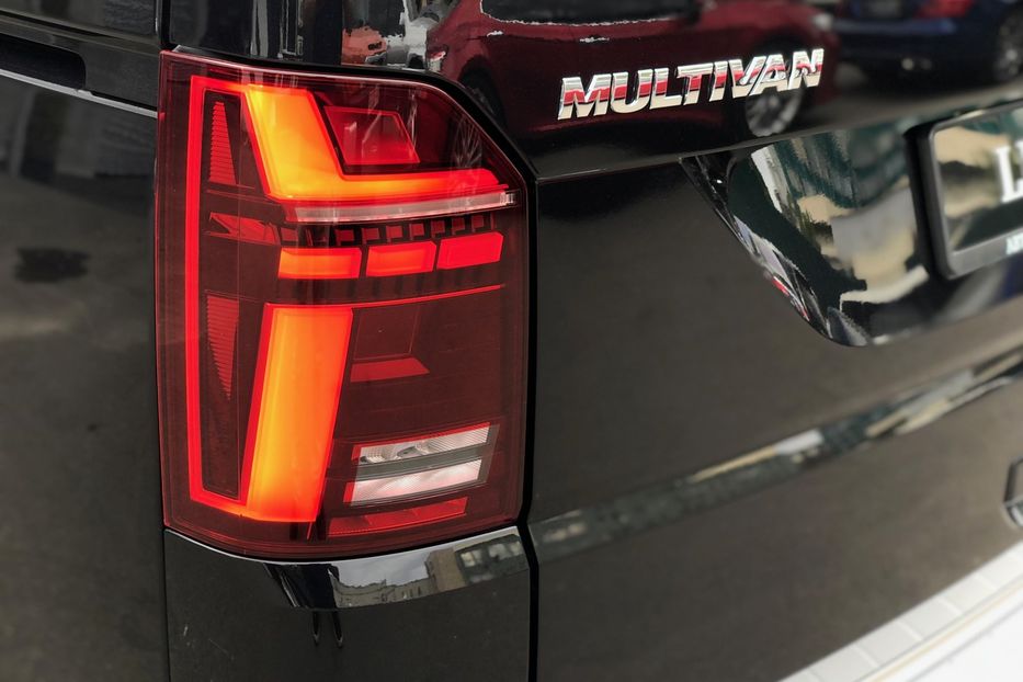 Продам Volkswagen Multivan ALPEN 4MOTION NEW 2022 года в Киеве