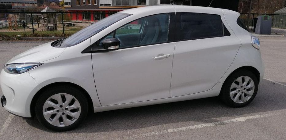 Продам Renault Zoe 2016 года в Львове