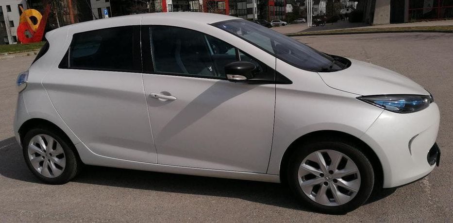 Продам Renault Zoe 2016 года в Львове