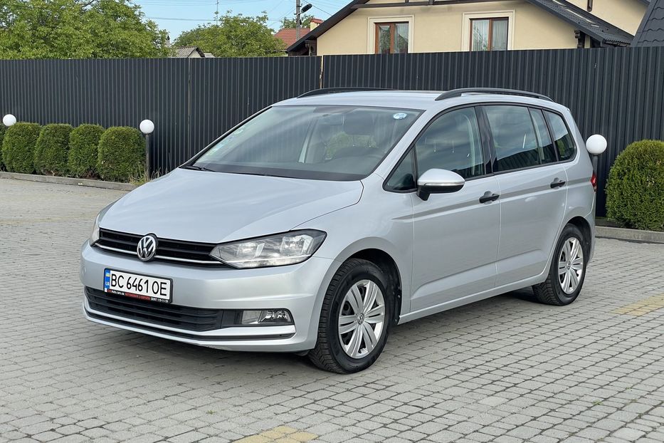 Продам Volkswagen Touran 2016 года в Львове