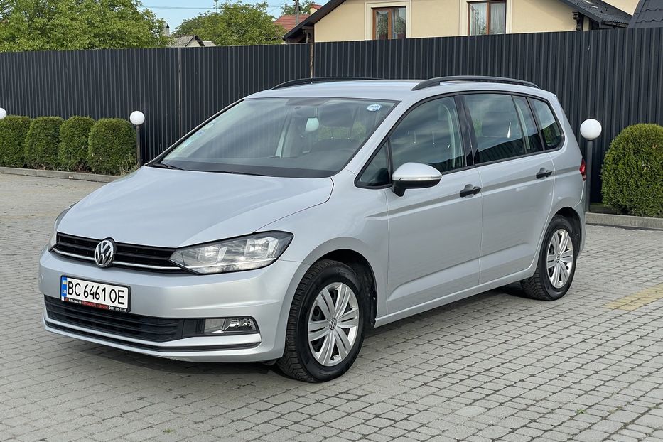 Продам Volkswagen Touran 2016 года в Львове