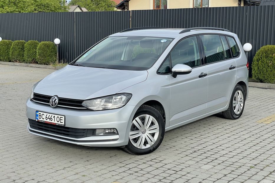 Продам Volkswagen Touran 2016 года в Львове