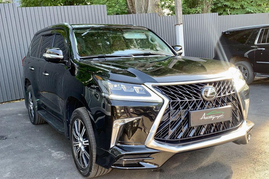 Продам Lexus LX 450 Sport 2019 года в Киеве