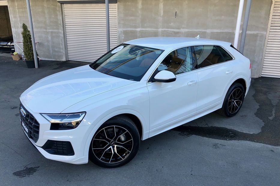 Продам Audi Q8 50 TDI NEW 2022 года в Киеве