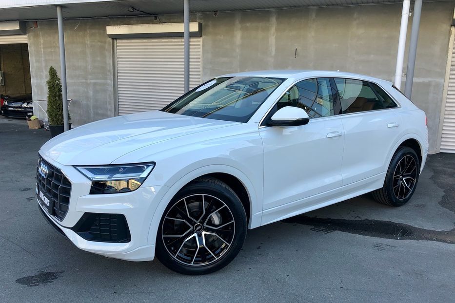 Продам Audi Q8 50 TDI NEW 2022 года в Киеве