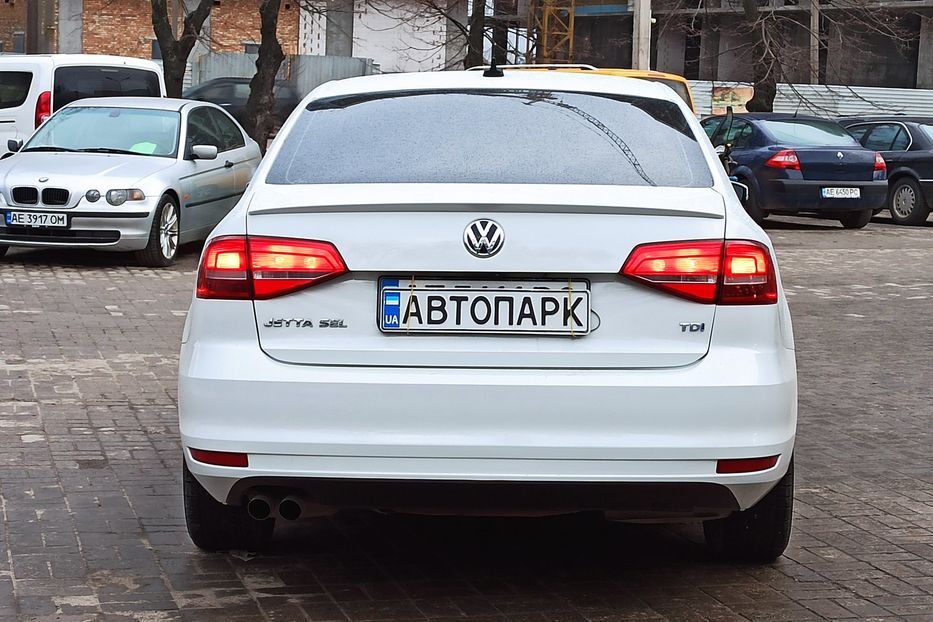 Продам Volkswagen Jetta SEL TDI 2015 года в Днепре