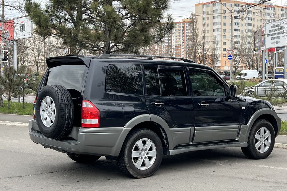 Продам Mitsubishi Pajero 2006 года в Одессе