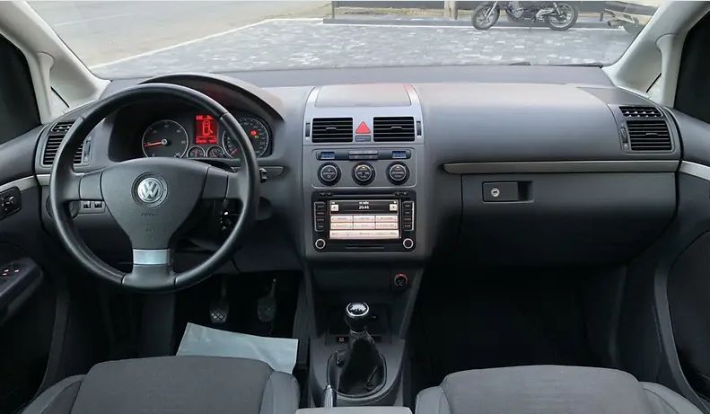 Продам Volkswagen Touran 2.0 TDI 2007 года в г. Коломыя, Ивано-Франковская область