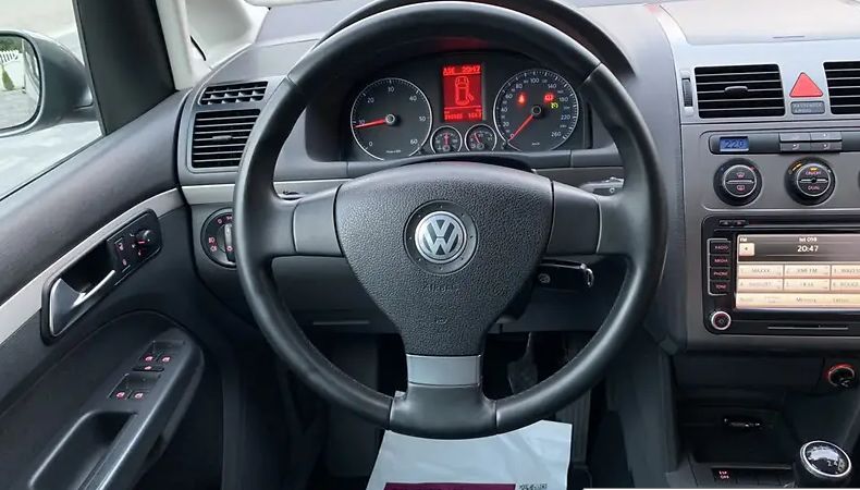 Продам Volkswagen Touran 2.0 TDI 2007 года в г. Коломыя, Ивано-Франковская область