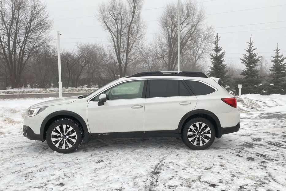 Продам Subaru Outback 2016 года в Днепре