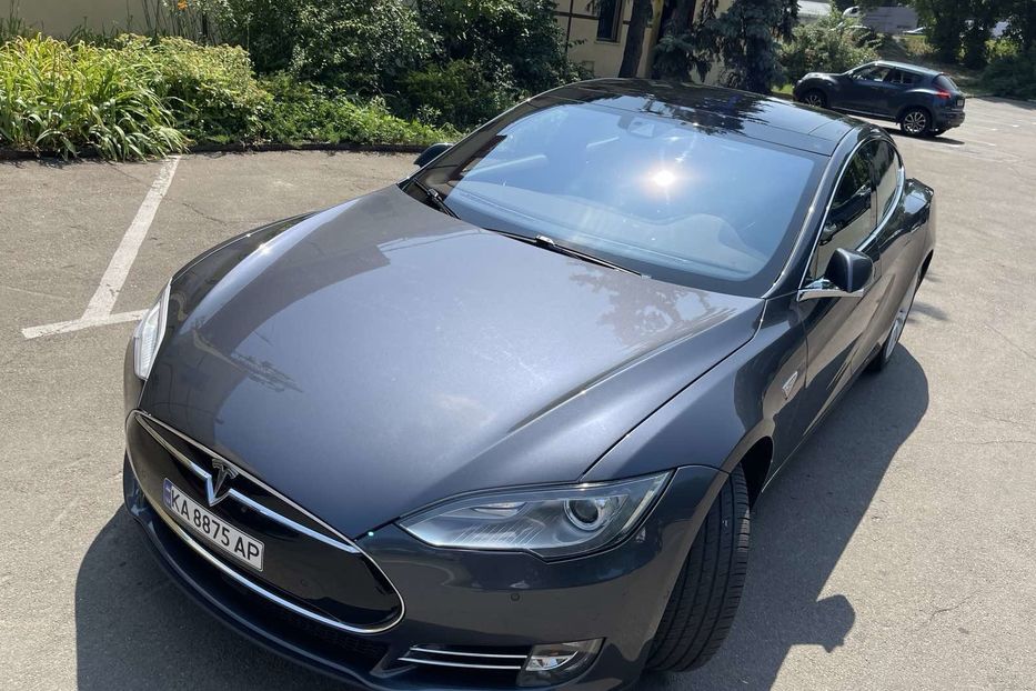 Продам Tesla Model S АВТО В УКРАЇНІ НЕ МАЛЬОВАНЕ 2016 года в Киеве
