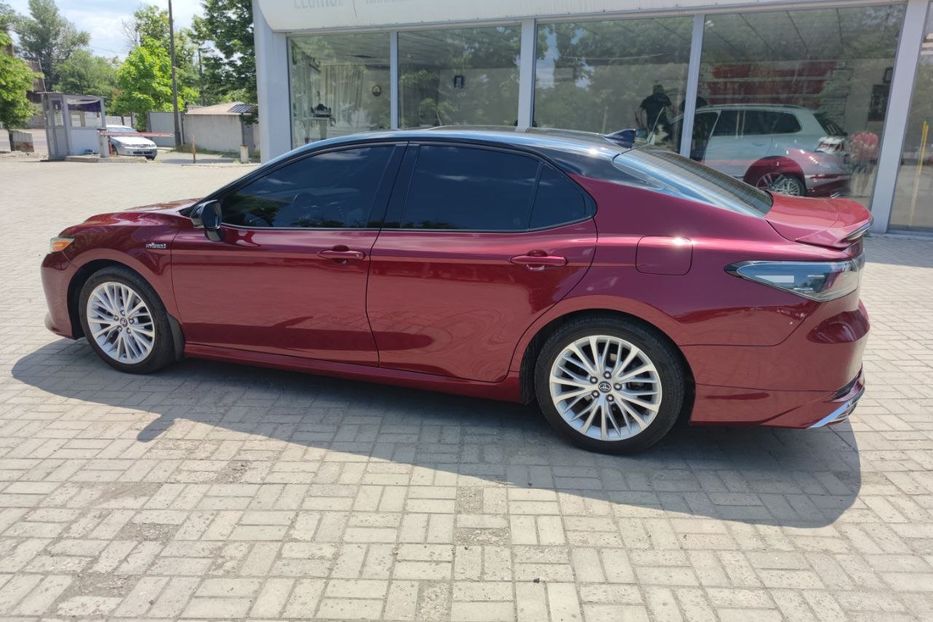 Продам Toyota Camry Hibrid XLE 2019 года в Днепре