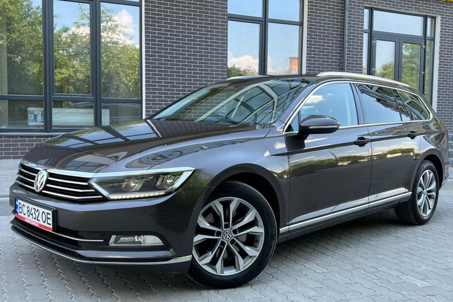 Продам Volkswagen Passat B8 АВТО В УКРАЇНІ НЕ МАЛЬОВАН 2016 года в Львове